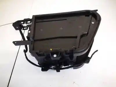 Peça sobressalente para automóvel em segunda mão plásticos por opel astra j (p10) 1.7 cdti (68) referências oem iam 13268467