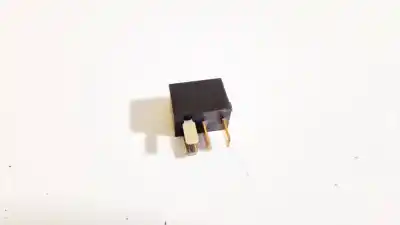 Second-hand car spare part relay for honda accord vii (cl, cn) 2.2 i-ctdi (cn1) oem iam references 7004x05   Second-hand car spare part relay for honda accord vii (cl, cn) 2.2 i-ctdi (cn1) oem iam references 7004x05