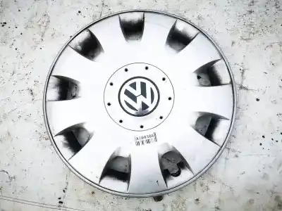 Recambio de automóvil de segunda mano de Embellecedor-tapacubos de rueda R15 para OPEL KADETT E FASTBACK (T85) 1.4 S (C08, C48, D08, D48) referencias OEM IAM 1T0601147  