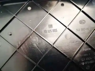 Second-hand car spare part fuse box unit for bmw 3 (e30) m3 2.3 oem iam references 13125865  743382-00