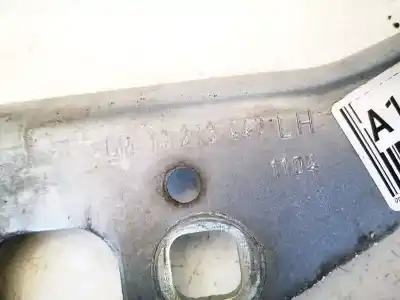 Second-hand car spare part bonnet hinge for bmw 3 (e30) m3 2.3 oem iam references 13213447  