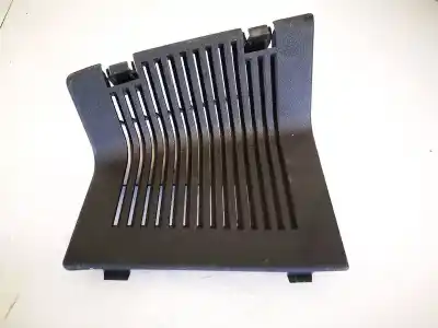 Peça sobressalente para automóvel em segunda mão plásticos por bmw 3 (e30) m3 2.3 referências oem iam 24464171