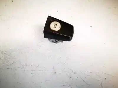 Peça sobressalente para automóvel em segunda mão fechadura da porta dianteira esquerda por opel astra j (p10) 1.7 cdti (68) referências oem iam 