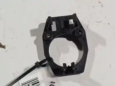 Pezzo di ricambio per auto di seconda mano pezzi vari per volkswagen golf iv (1j1) 1.9 sdi riferimenti oem iam 1j0857689  1j0 857 689