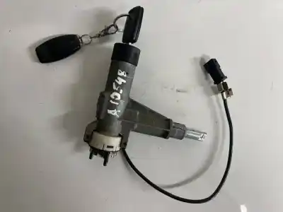 İkinci el araba yedek parçası  için AUDI A6 C4 (4A2)  OEM IAM referansları 4A0905851E  