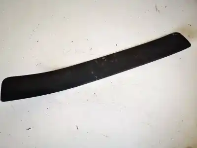 Peça sobressalente para automóvel em segunda mão plásticos por toyota corolla verso (_e12_) 2.0 d-4d (cde120_) referências oem iam 6791613010