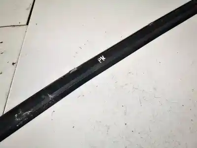 Pezzo di ricambio per auto di seconda mano plastica per toyota corolla verso (_e12_) 2.0 d-4d (cde120_) riferimenti oem iam   