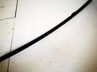 Peça sobressalente para automóvel em segunda mão plásticos por toyota corolla verso (_e12_) 2.0 d-4d (cde120_) referências oem iam 