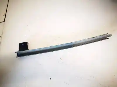 Peça sobressalente para automóvel em segunda mão plásticos por toyota corolla verso (_e12_) 2.0 d-4d (cde120_) referências oem iam 