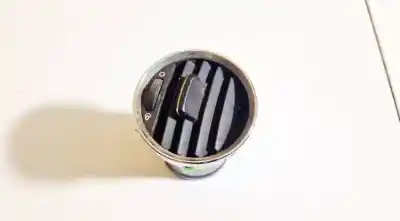 Second-hand car spare part air ventilation grille for saab 900 i (ac4, am4) 2.0 i oem iam references 9658515377