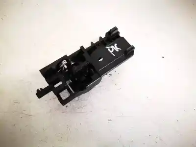 Second-hand car spare part interior left front handle for toyota corolla verso (_e12_) 2.0 d-4d (cde120_) oem iam references   