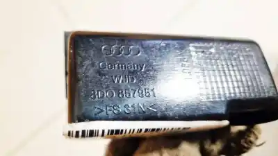 Автозапчастина б/у попільничка для audi a4 avant (b5) 1.8 посилання на oem iam 8d0857951  