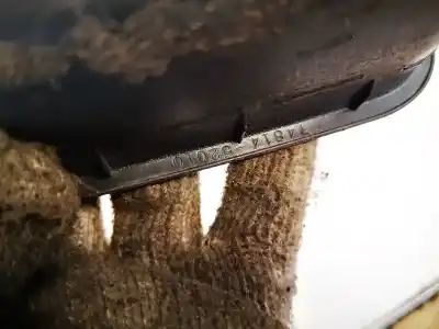 Pezzo di ricambio per auto di seconda mano plastica per toyota corolla verso (_e12_) 2.0 d-4d (cde120_) riferimenti oem iam 7481452010  74814-52010