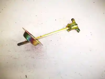 Peça sobressalente para automóvel em segunda mão plásticos por toyota corolla verso (_e12_) 2.0 d-4d (cde120_) referências oem iam 