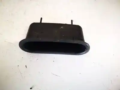 Peça sobressalente para automóvel em segunda mão plásticos por toyota corolla verso (_e12_) 2.0 d-4d (cde120_) referências oem iam 7481352010