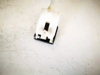 Pezzo di ricambio per auto di seconda mano plastica per toyota corolla verso (_e12_) 2.0 d-4d (cde120_) riferimenti oem iam   