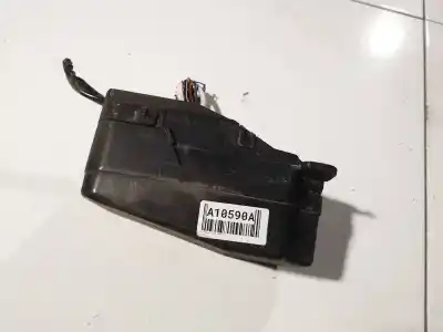 Peça sobressalente para automóvel em segunda mão caixa de fusíveis e relés por mitsubishi colt v (cj_, cp_) 1300 gl,glx (cj1a) referências oem iam  Peça sobressalente para automóvel em segunda mão caixa de fusíveis e relés por mitsubishi colt v (cj_, cp_) 1300 gl,glx (cj1a) referências oem iam