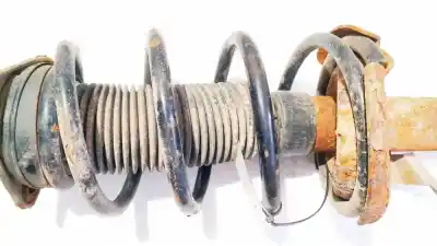 Автозапчастина б/у передній правий амортизатор для nissan bluebird hatchback (t72, t12) 1.6 посилання на oem iam   