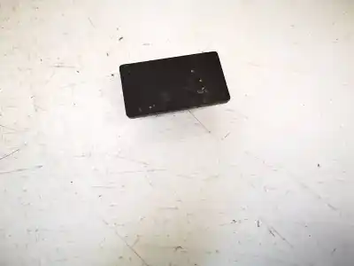 Peça sobressalente para automóvel em segunda mão plásticos por toyota corolla verso (_e12_) 2.0 d-4d (cde120_) referências oem iam 5553932010