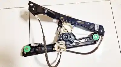 Second-hand car spare part passenger side right window regulator for bmw 1 (e81) 118 d oem iam references 7067796  7138466e