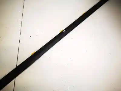 Peça sobressalente para automóvel em segunda mão plásticos por hyundai i30 (fd) 1.6 crdi referências oem iam 