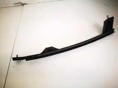 Peça sobressalente para automóvel em segunda mão plásticos por hyundai i30 (fd) 1.6 crdi referências oem iam 