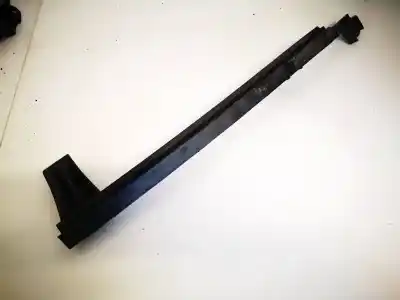 Peça sobressalente para automóvel em segunda mão plásticos por hyundai i30 (fd) 1.6 crdi referências oem iam 