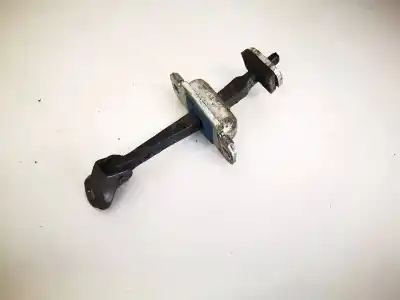 Second-hand car spare part hinge for hyundai i30 (fd) 1.6 crdi oem iam references   