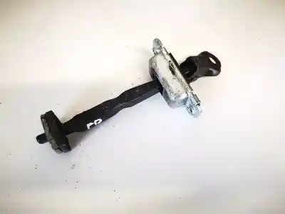 Second-hand car spare part hinge for hyundai i30 (fd) 1.6 crdi oem iam references   