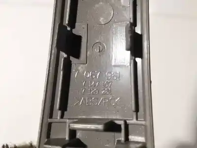 Pezzo di ricambio per auto di seconda mano plastica per bmw 1 (e81) 118 d riferimenti oem iam 7067961  