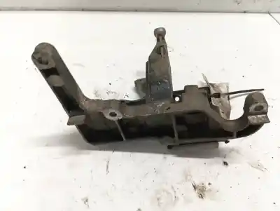 Second-hand car spare part engine support for ford focus lim. (cb8) 1.6 tdci cat oem iam references av6q9b470bb  av6q-9b470-bb