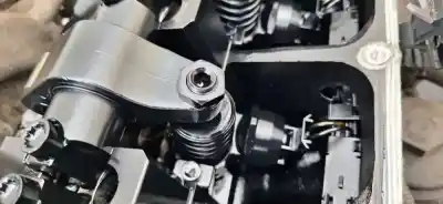 Pezzo di ricambio per auto di seconda mano iniettore per opel kadett e fastback (t85) 1.4 s (c08, c48, d08, d48) riferimenti oem iam 