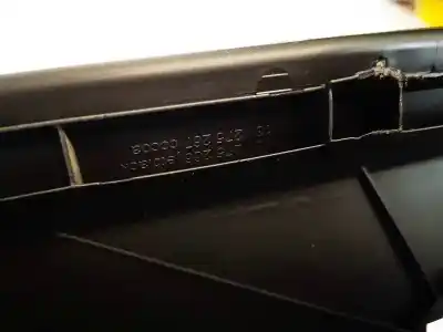 Second-hand car spare part plastics for bmw 3 (e30) m3 2.3 oem iam references 13275266  13275267