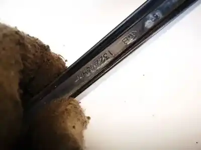 Peça sobressalente para automóvel em segunda mão haste de escova dianteiro esquerdo por bmw 3 (e30) m3 2.3 referências oem iam 13227399  