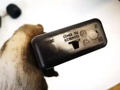 Peça sobressalente para automóvel em segunda mão cinzeiro por bmw 3 (e30) m3 2.3 referências oem iam 13241928  1014113