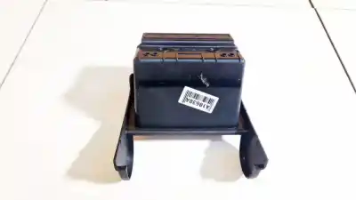 Pezzo di ricambio per auto di seconda mano plastica per bmw 3 touring (e46) 320 d riferimenti oem iam 51168213682  zz8230663