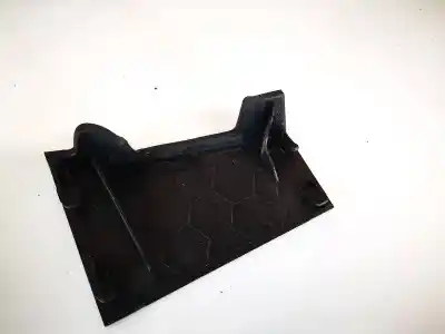 Pezzo di ricambio per auto di seconda mano plastica per bmw 3 (e30) m3 2.3 riferimenti oem iam 13325208  