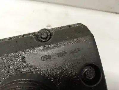 Pezzo di ricambio per auto di seconda mano coperchio bilanciere per volkswagen golf v variant (1k5) 1.9 tdi riferimenti oem iam 038103475n  038103469