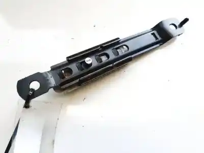 Tweedehands auto-onderdeel riemhaak rechts voor voor audi 200 c2 sedán (437, 438) 2.1 5e oem iam-referenties 63020b