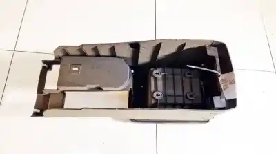 Автозапчастина б/у центральний подлокник для mitsubishi outlander (cw0) 2.0 di-d intense посилання на oem iam 8011a083  3h45x