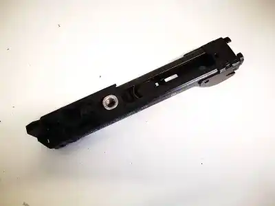 Second-hand car spare part right front seat belt buckle for opel kadett e fastback (t85) 1.4 s (c08, c48, d08, d48) oem iam references 1t0857819