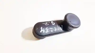 Tweedehands auto-onderdeel handgreep links voorruit voor bmw 3 (e30) m3 2.3 oem iam-referenties 24451526