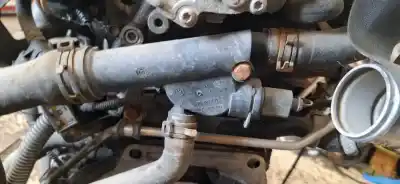 Peça sobressalente para automóvel em segunda mão termostato por opel kadett e fastback (t85) 1.4 s (c08, c48, d08, d48) referências oem iam 038121132d