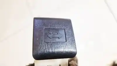 Pezzo di ricambio per auto di seconda mano plastica per toyota auris (_e15_) 2.0 d-4d (ade150_) riferimenti oem iam   