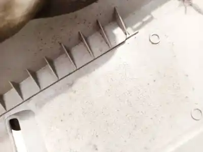 Peça sobressalente para automóvel em segunda mão plásticos por bmw 3 (e30) m3 2.3 referências oem iam 13113908  