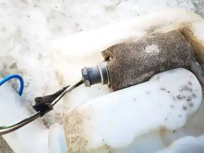 Peça sobressalente para automóvel em segunda mão motor limpa vidros por audi a4 avant (b5) 1.8 referências oem iam   