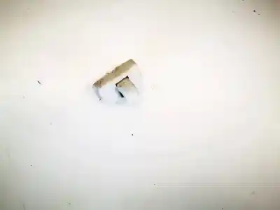 Pezzo di ricambio per auto di seconda mano PEZZI VARI per VOLKSWAGEN POLO (9N_, 9A_)  Riferimenti OEM IAM 3B0857561B  