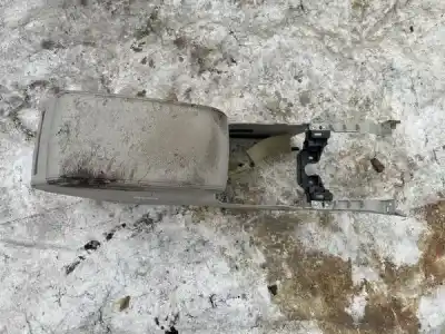 Recambio de automóvil de segunda mano de APOYABRAZOS CENTRAL, Reposabrazos para TALBOT HORIZON 1.3 referencias OEM IAM 92174AJ000  