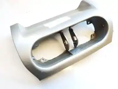 Pezzo di ricambio per auto di seconda mano plastica per opel combo 1.7 16v cdti riferimenti oem iam 13174176  