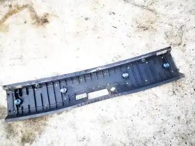 Second-hand car spare part plastics for opel zafira / zafira family b (a05) 1.9 cdti (m75) oem iam references 322225228  